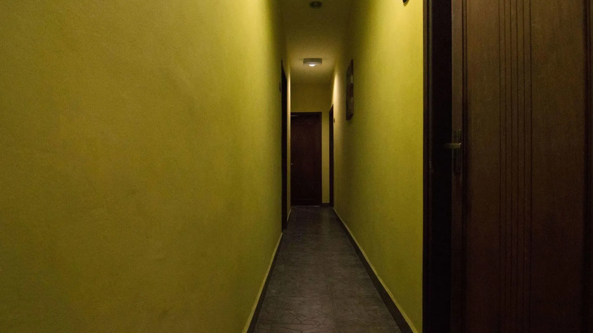 Oyo 109 V'La Park Hotel Kuala Lumpur Malaysia